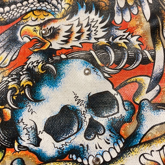 Ecko crossbody with painted rock detailing and red interior - Picture 9 of 13